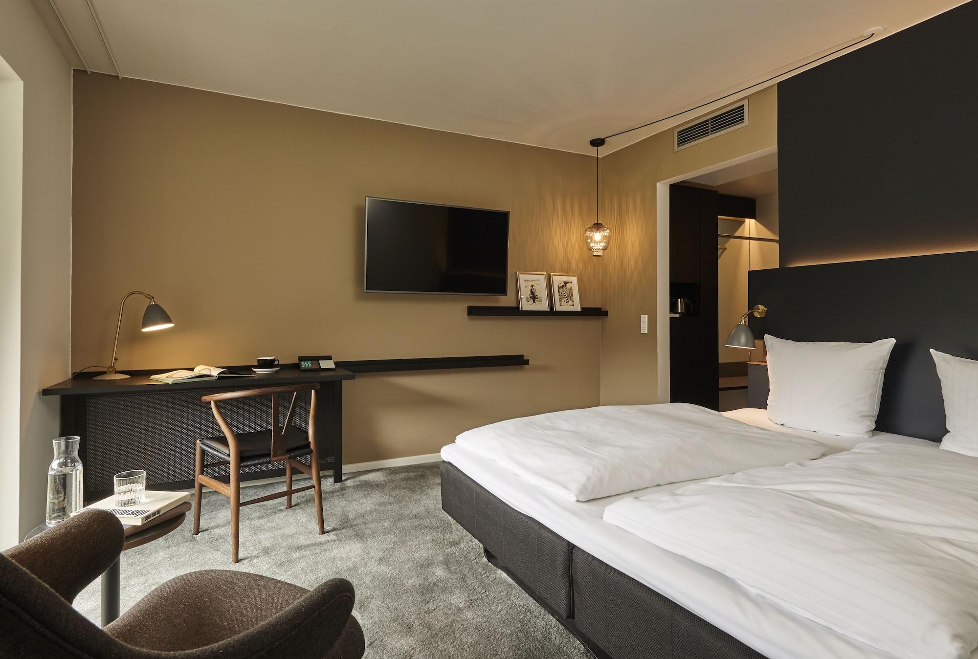 Comwell Kongebrogaarden Hotel Middelfart Exterior photo